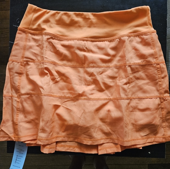 Hey Girl BRIGHT ORANGE Skort Tennis Skirt Shorts with Pockets Medium M NWT - Picture 1 of 10